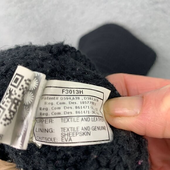 UGG Women's Classic Cardy Fold Over Two Button Tall Knit Boot-Black Suede, Sz 6 - Picture 13 of 16